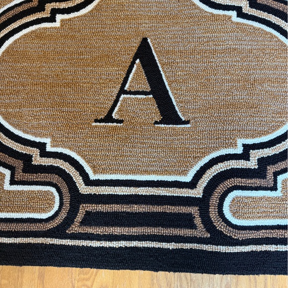 Frontgate Monogram Rug  'A' - NWT - Picture 8 of 15
